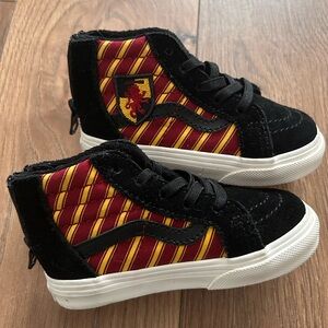 Toddler Harry Potter Gryffindor High Top Vans - Size 6